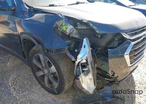 2018 Chevrolet Traverse 3Lt z USA, uszkodzony, nr VIN 1GNERHKW0JJ261062